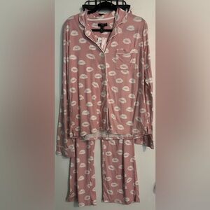 NWT‎ Aqua Lounge Womens Pink White Lips 2pc Pajama Set long Sleeve Pant M $59.99